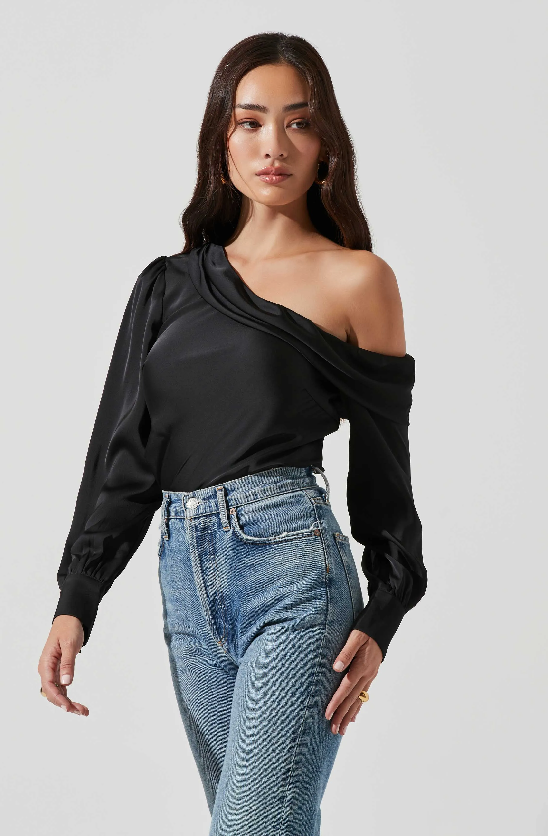 Ellen Draped Off Shoulder Long Sleeve Top