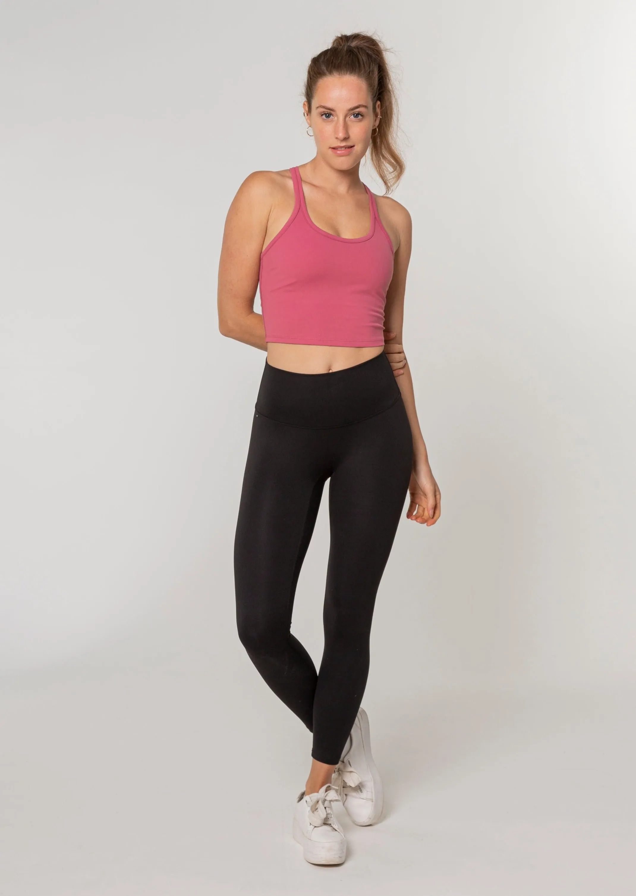 [LASTCHANCE] Explore Tank Top (mit integrierten Pads)