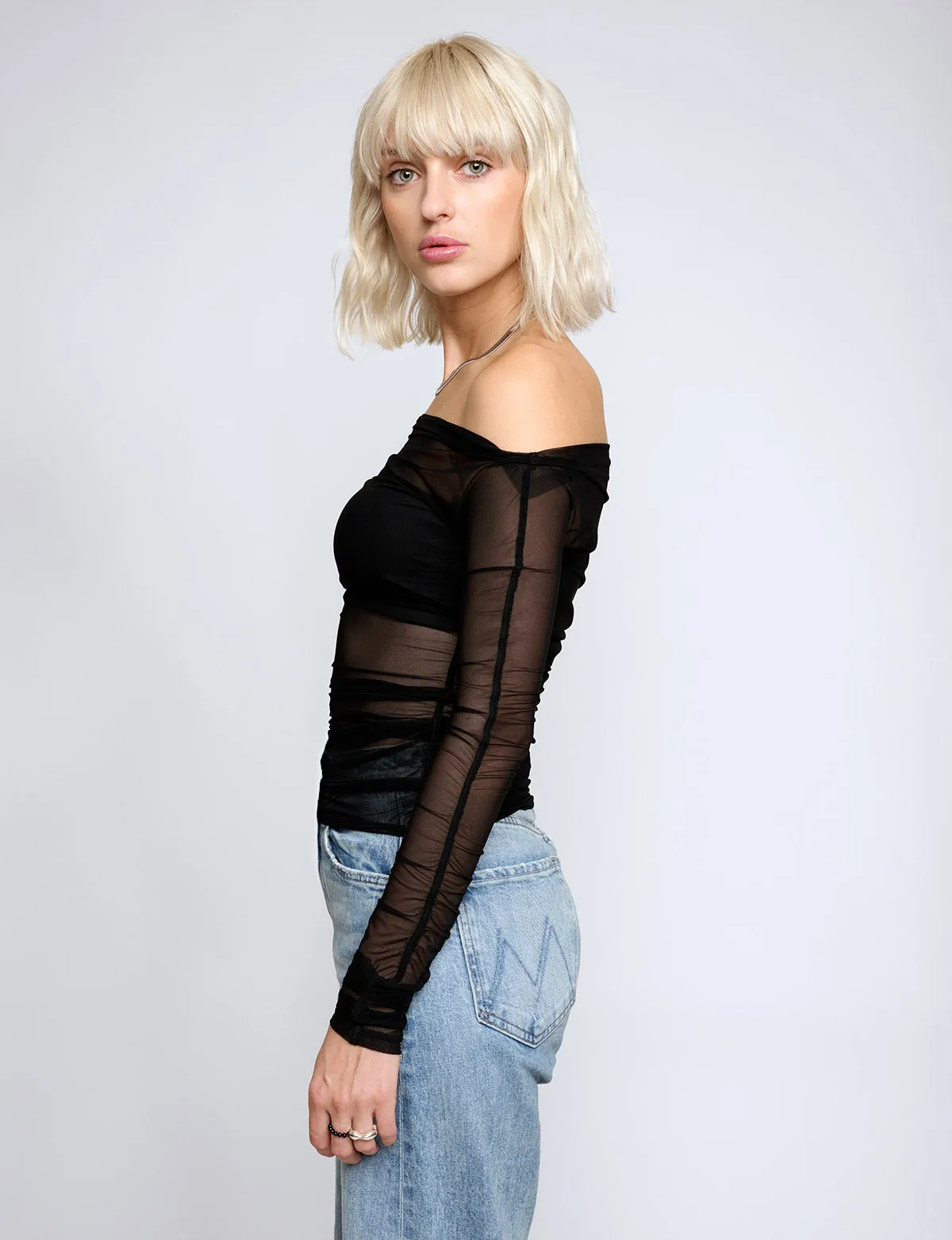 Lydia Mesh Off-The-Shoulder Top -BESTSELLER