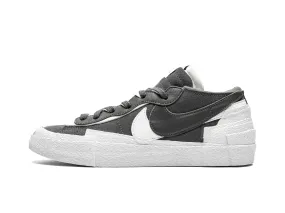 Nike Blazer Low Sacai "Iron Grey"