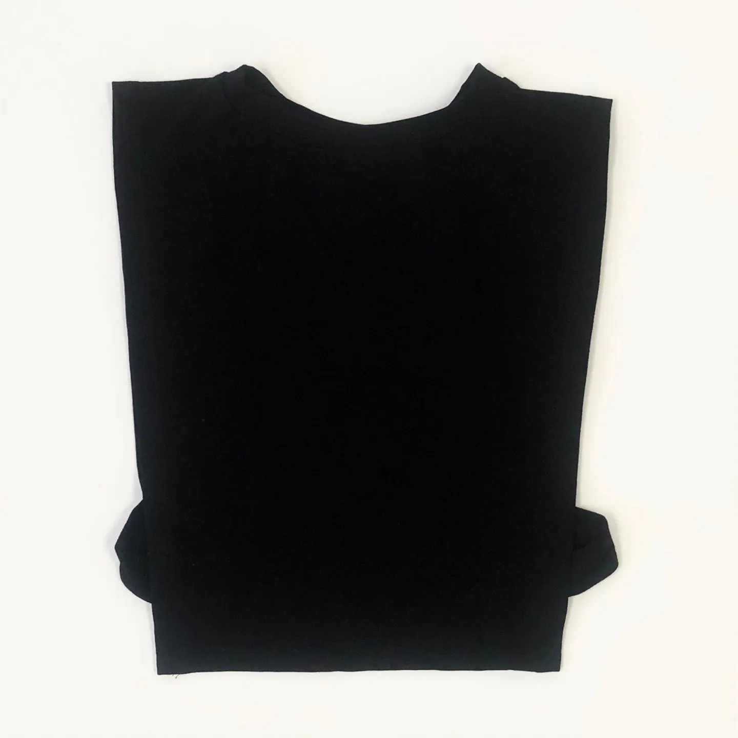 Women's Knitted Exposed Side Graphic Crop Top